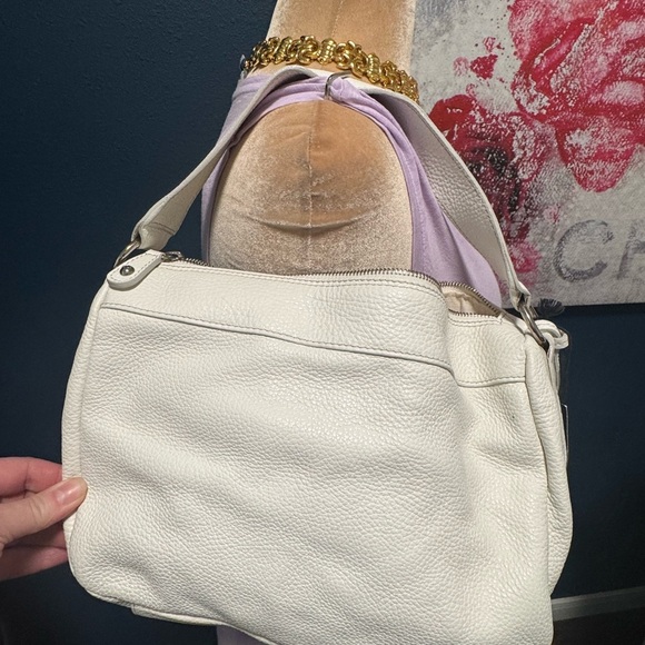 Furla White Leather Shoulder Bag - Picture 3 of 13